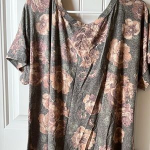 Oddy Short Sleeved Floral Tunic